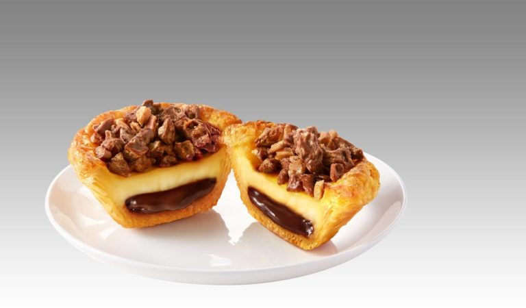 KFC X Kitkat 推出全新期間限定脆脆朱古力葡撻及脆脆朱古力鬆餅