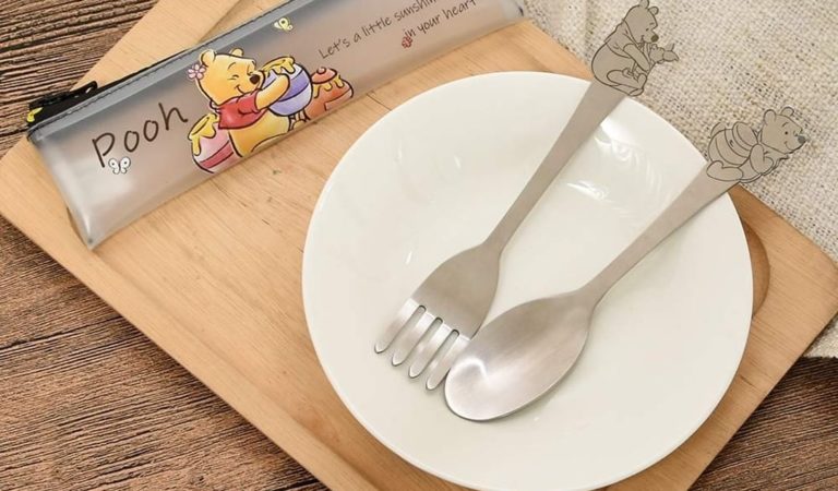 維尼粉集合！　7-11「維尼造型餐具組」可愛登場　匙子、叉子「霧面小熊維尼」超有質感！